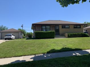 7901 W Mill Rd, Milwaukee, WI 53218