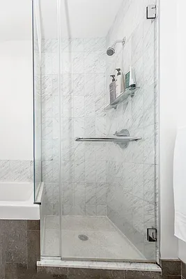 Rented by Lisa Management | media 22