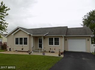 103 Elementary Dr, Martinsburg, WV 25404