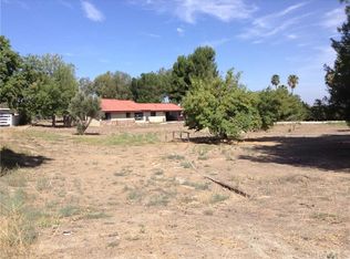 30199 Stephanie St, Hemet, CA 92543