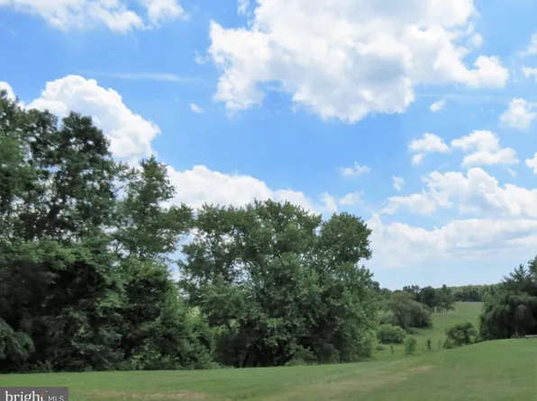 3513A Burkins Rd, Street, MD 21154