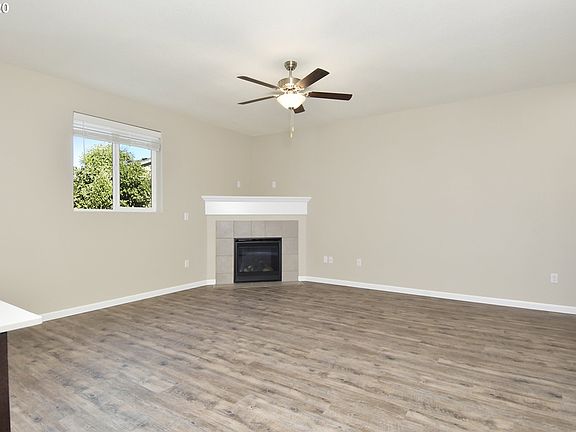 3rd image of 15202 NE 72nd Ave