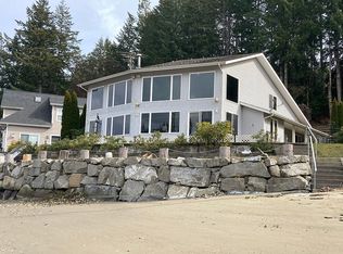 263 E Stretch Island Rd N, Grapeview, WA 98546