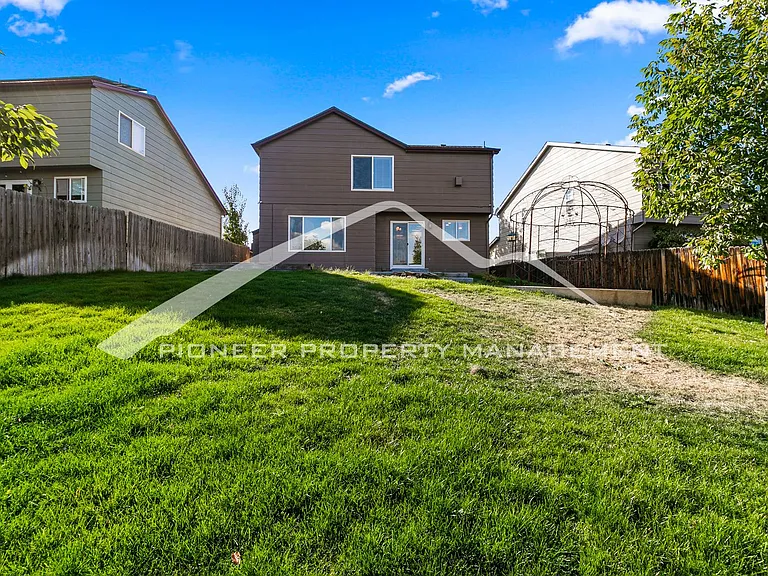 3160 E Yarrow Cir — Photo 18