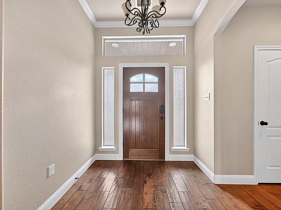 3rd image of 5600 Los Patios Dr