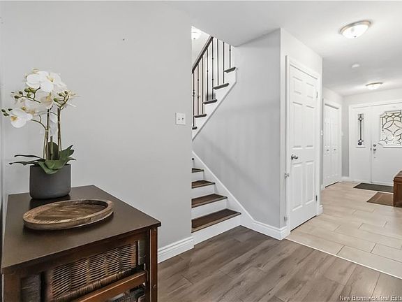 4th image of 50 Cherry Ct