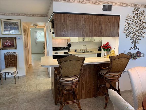 5th image of 11700 Park Blvd APT 108
