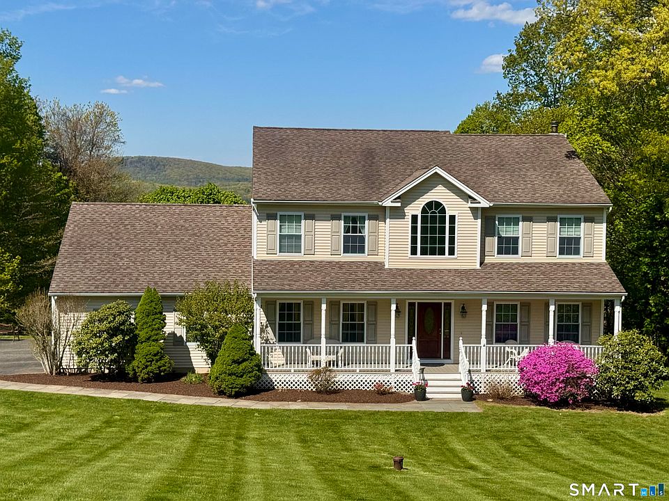 1st image of 11 Meredith Lane