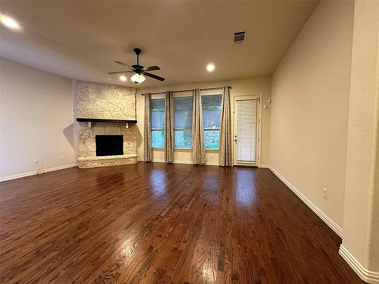 13721 Vera Cruz Rd — Photo 2