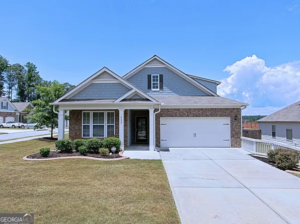 4599 Lantana Ct, Fairburn, GA 30213