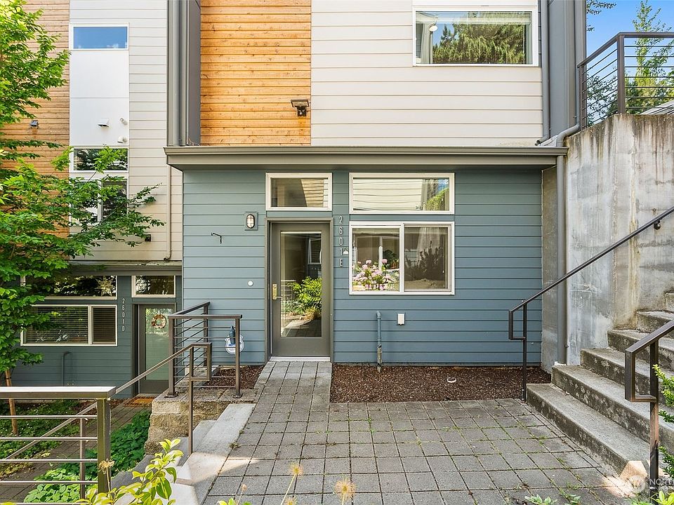 1st image of 2601 22nd Avenue W #E