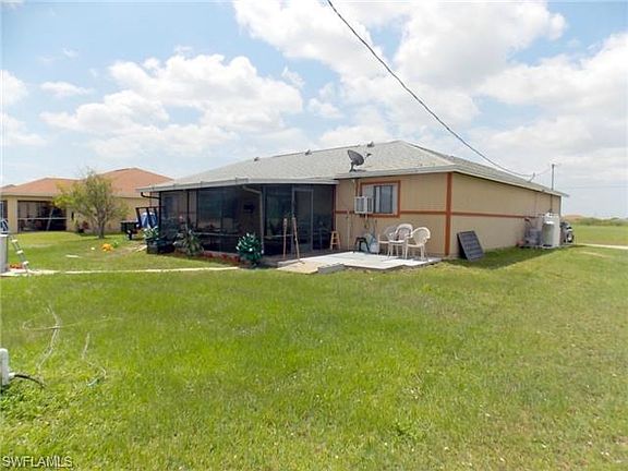 3rd image of 1125 NW 14th St