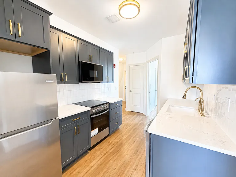 319 Connecticut St #1 — Photo 6