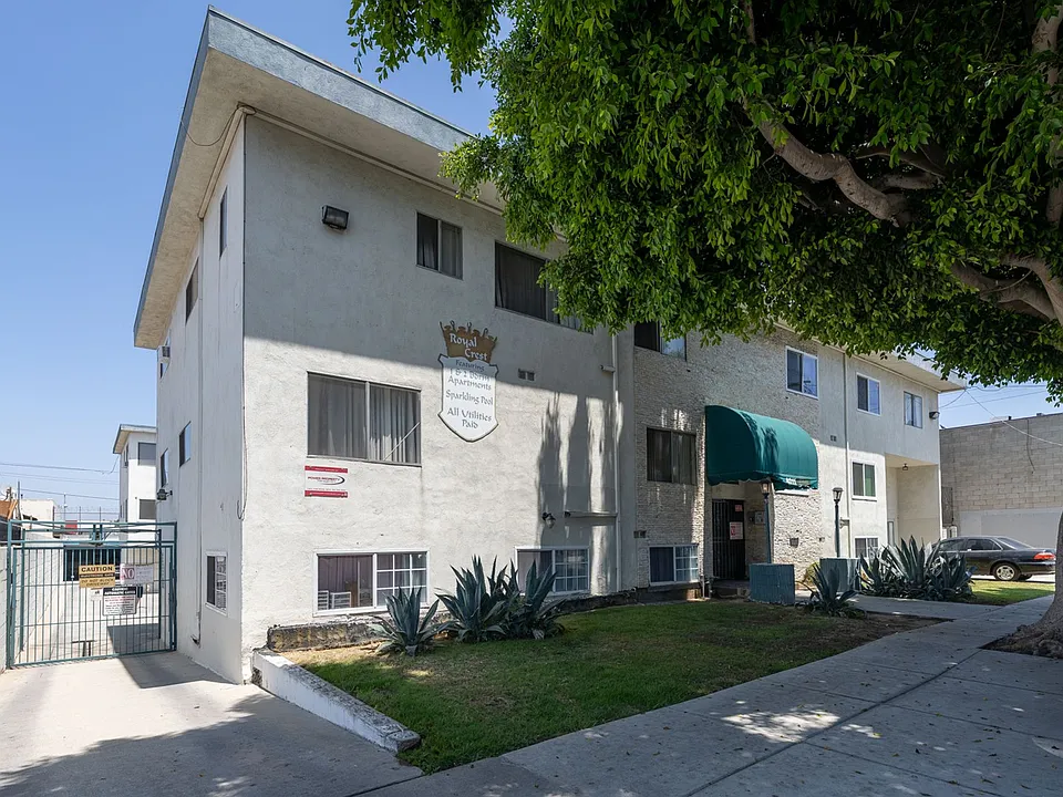 4011 W. 129th Street
