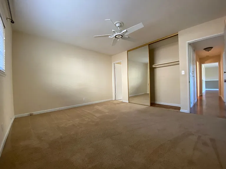 5564 Yale Dr — Photo 15