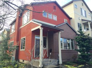 636 NE Fargo St, Portland, OR 97212