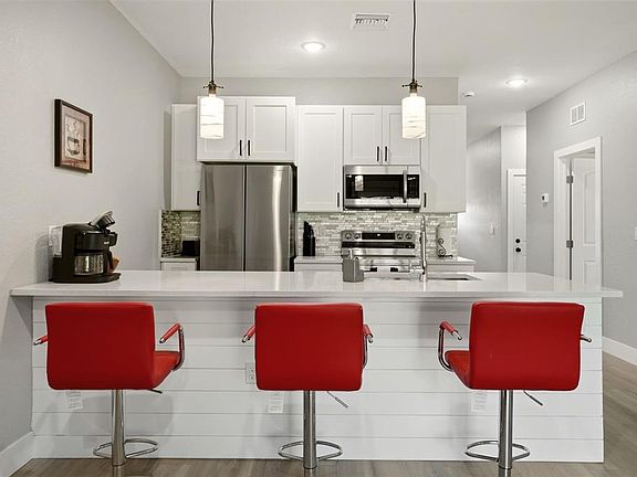 2nd image of 9409 AGATE STREET