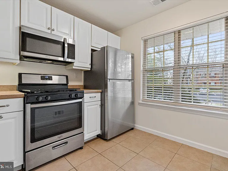 23 Sycamore Ct — Photo 6