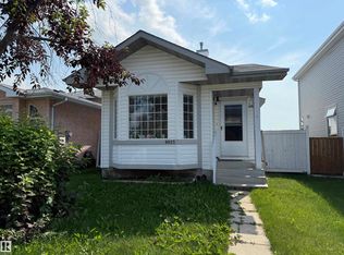 8025 15a Ave NW, Edmonton, AB T6K4E2