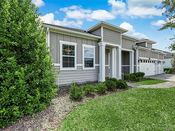 3rd image of 96081 Grande Oaks Ln