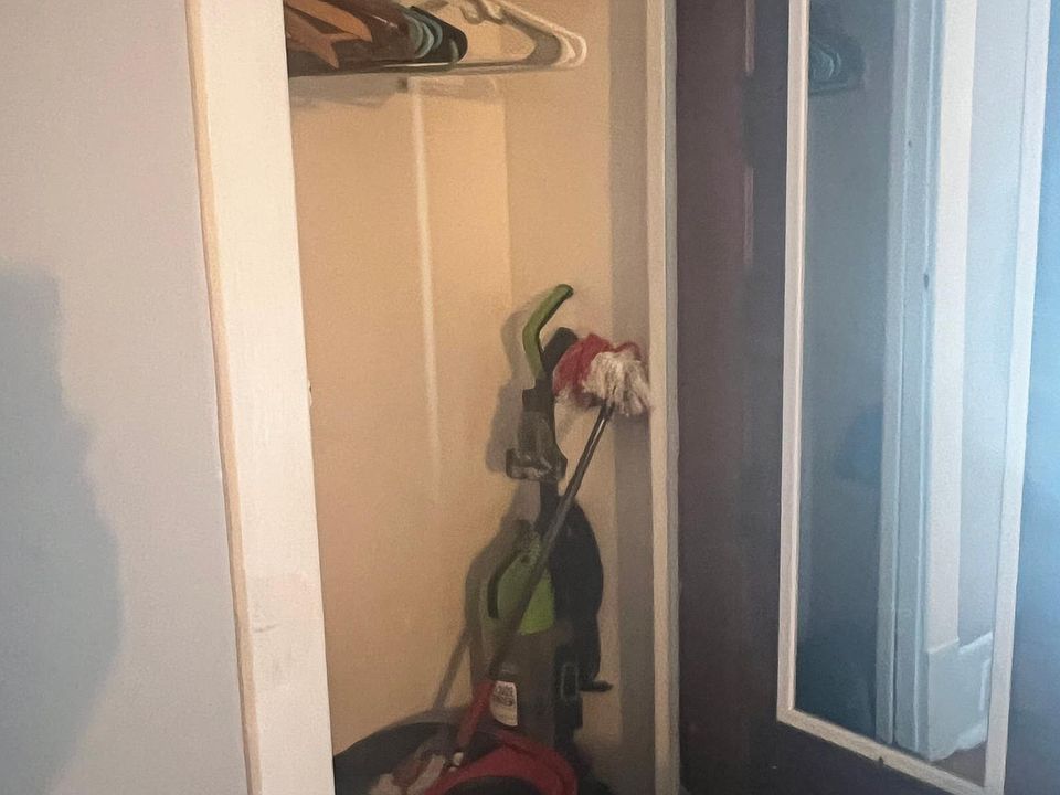 1st image of 101 Virginia Ave #1