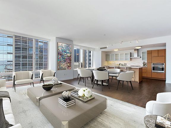5th image of 301 Mission St APT 33E
