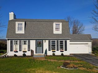 15 Valley View Dr, Troy, PA 16947