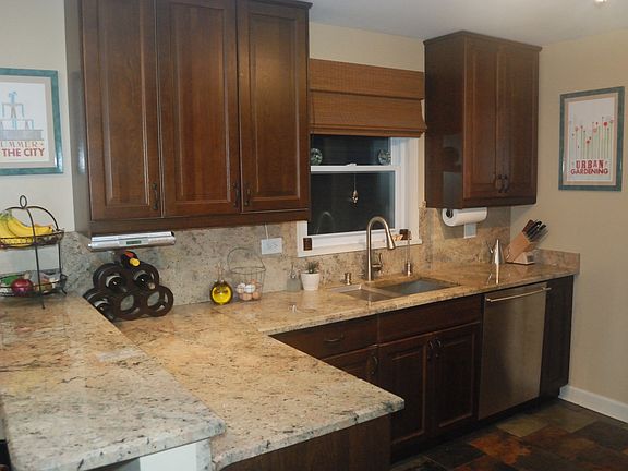 2nd image of 4930 N McVicker Ave