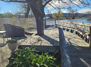 12704 Island Cir, Clearlake Oaks, CA 95423