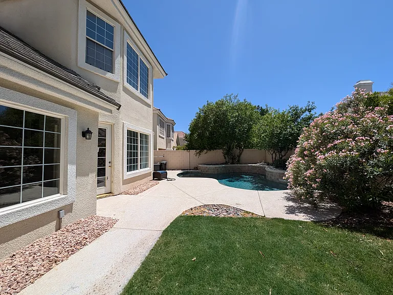 9633 Camden Hills Ave — Photo 23