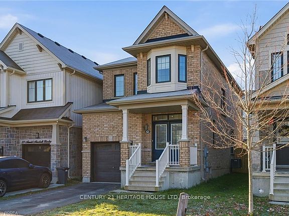 2nd image of 29 Arnold Marshall Blvd