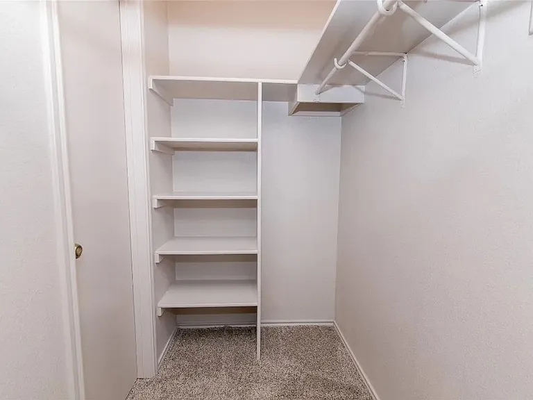 12931 Heyerdahl Dr — Photo 24