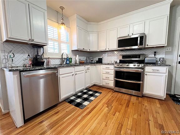 4th image of 5217 Olde Milbrooke Dr