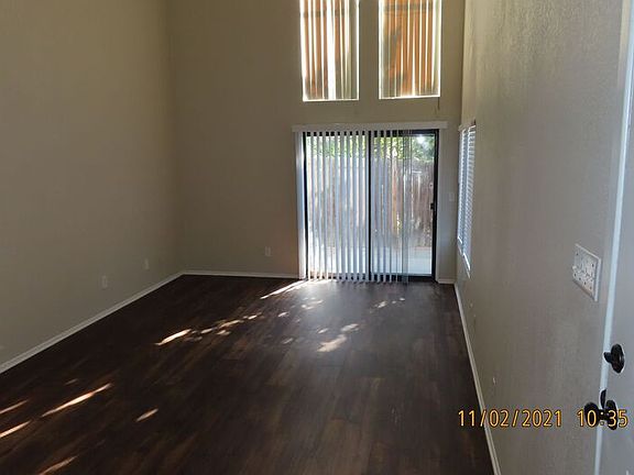 5th image of 655 Woodcrest Dr #A
