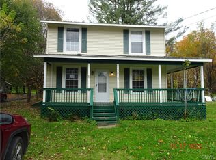 5819 Brooklyn St, Eaton, NY 13334