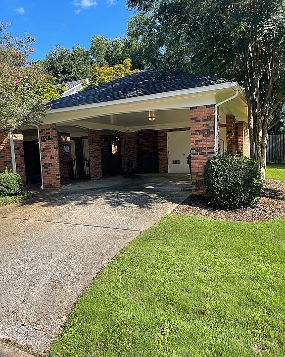 1st image of 1723 Saint Charles Pl