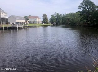 3 Whichards Beach Rd, Chocowinity, NC 27817