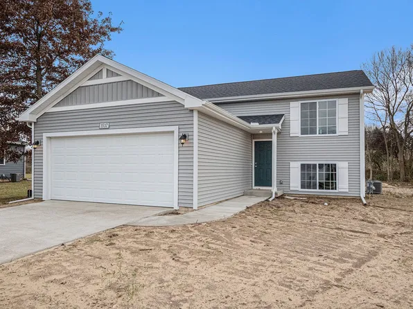 3537 Martin Path, Saint Joseph, MI 49085