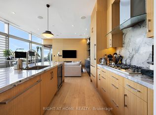 39 Queens Quay E #1202, Toronto, ON