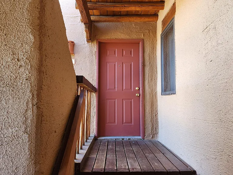 2600 W Zia Rd #F14 — Photo 9