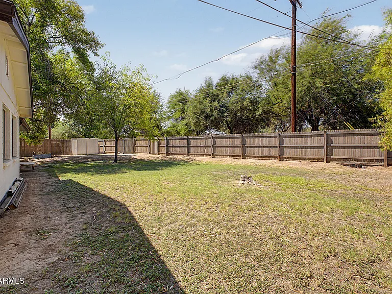 238 W Alice Ave — Photo 27