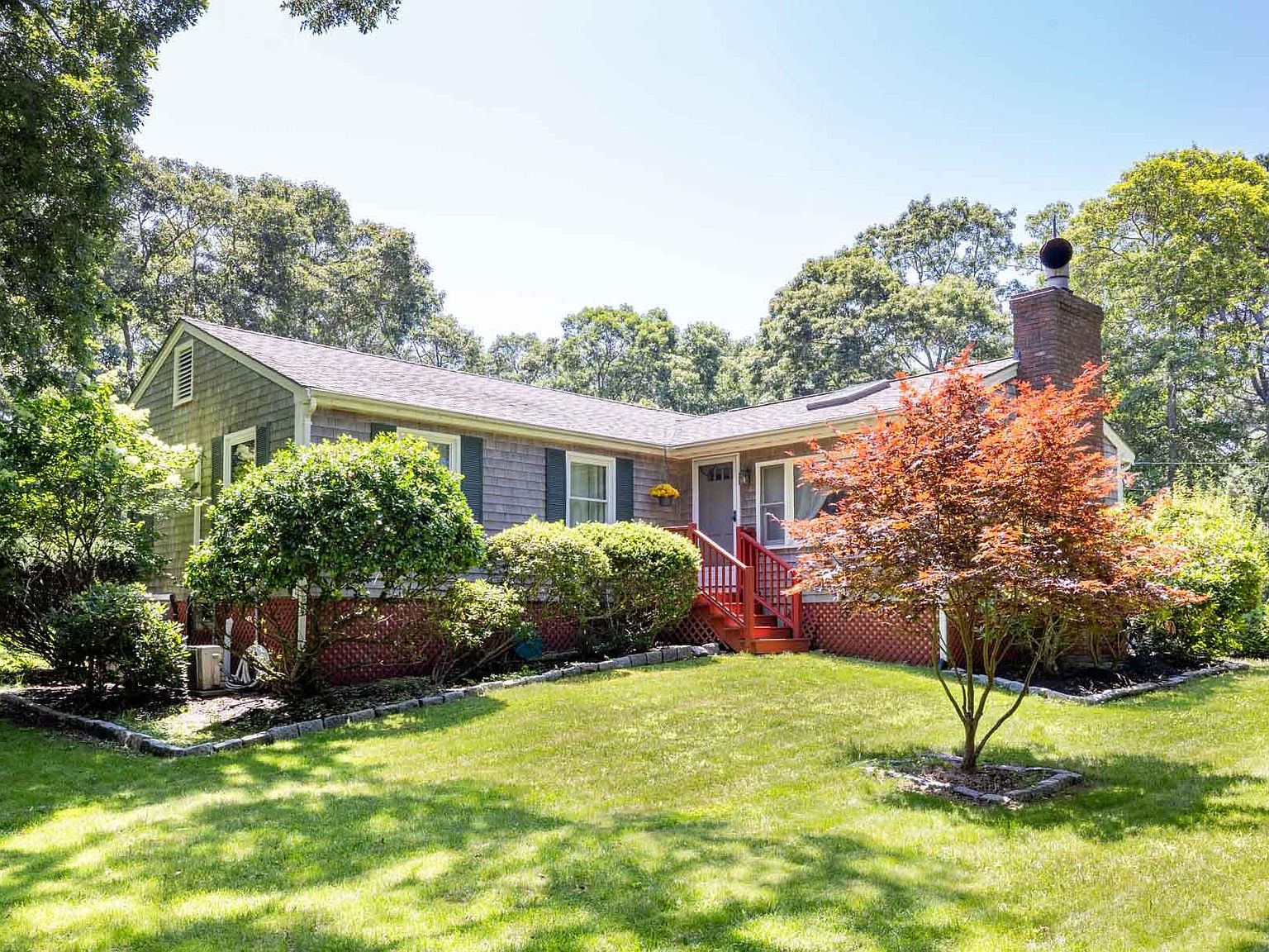 284 Daggett Ave, Tisbury, MA 02568 Zillow