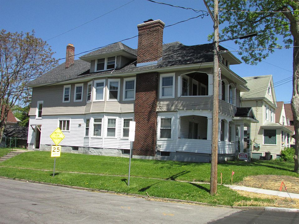 1st image of 326 Park St #2