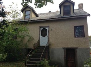 384 Crest Dr, Ballwin, MO 63021