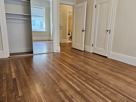 5th image of 972 Bush St APT 22