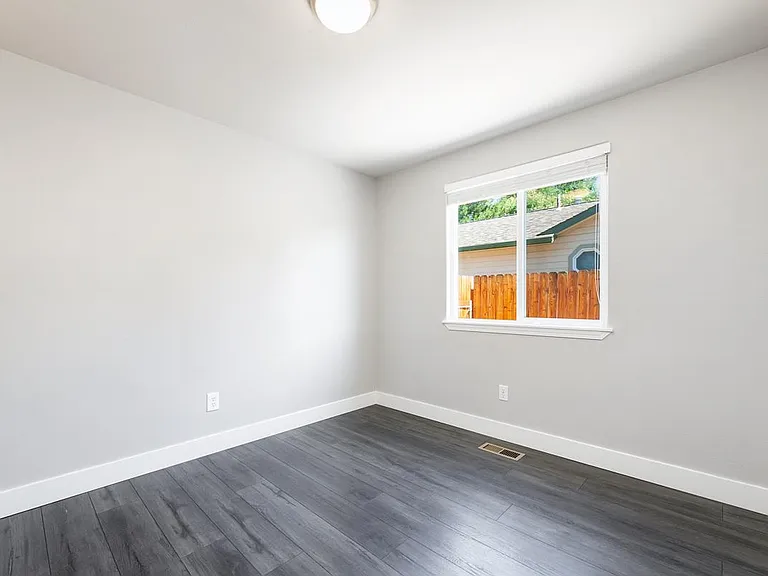 5644 S Daffodil Pl — Photo 23