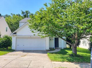 5925 Hidden Meadow Ln, Charlotte, NC 28269