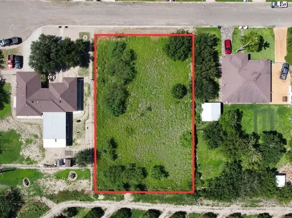 5620 Alton St, Mission, TX 78574