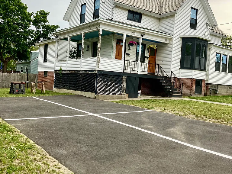 933 Main St #1 — Photo 40
