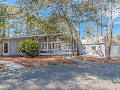 67 Massick Ln., Pawleys Island, SC, 29585